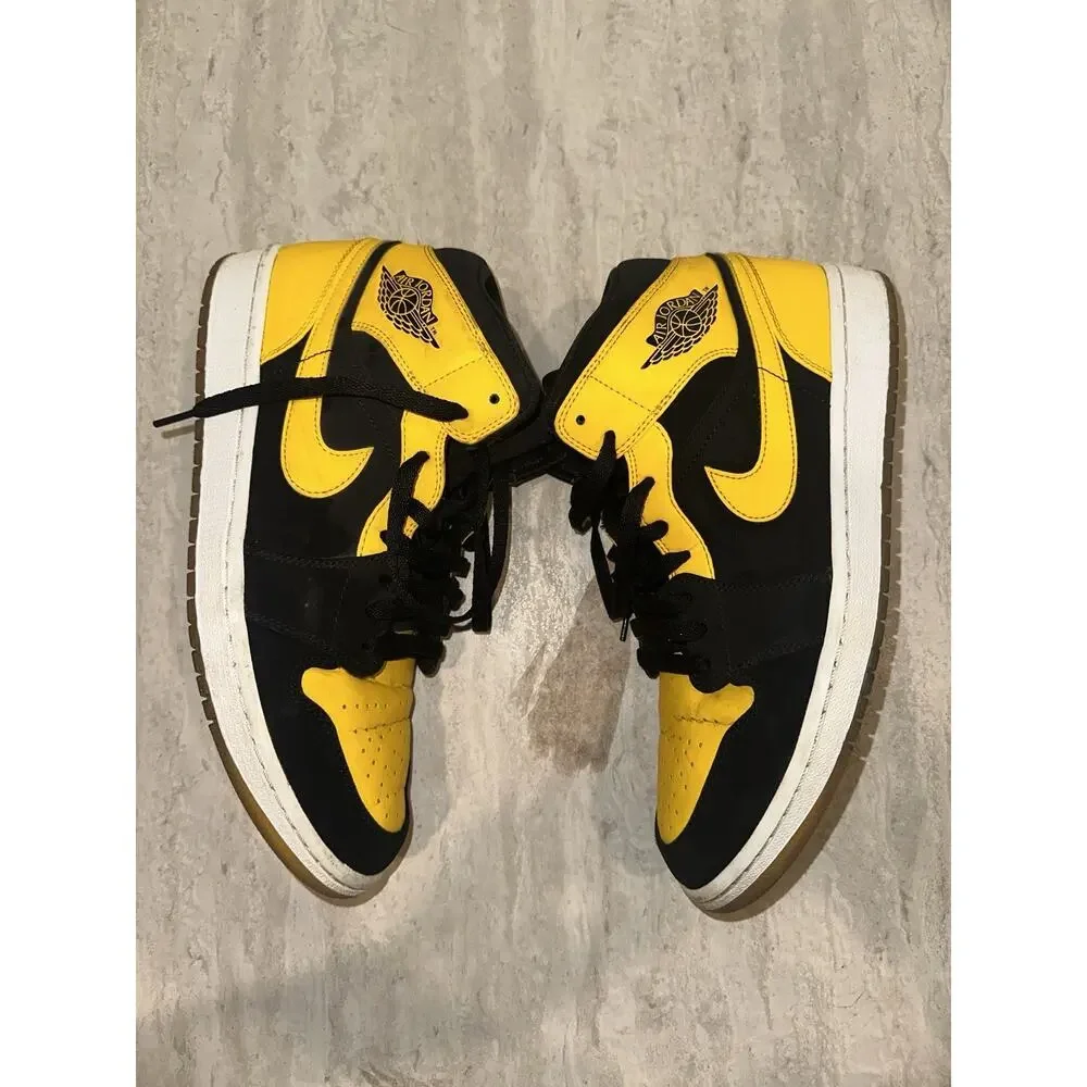 Jordan 1 Mid Taxi Nike Yellow Black Men’s Size 10